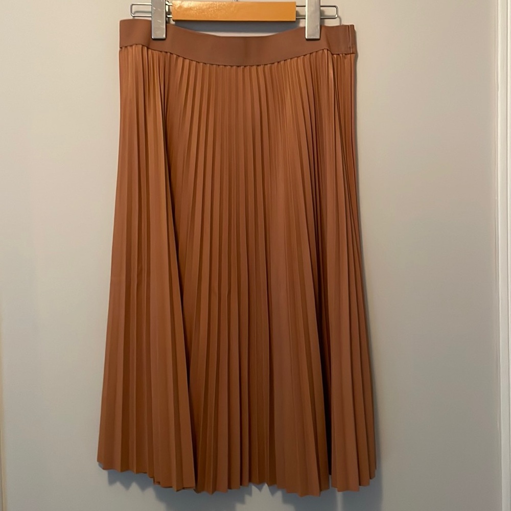 Vegan leather pleated skirt - never worn!